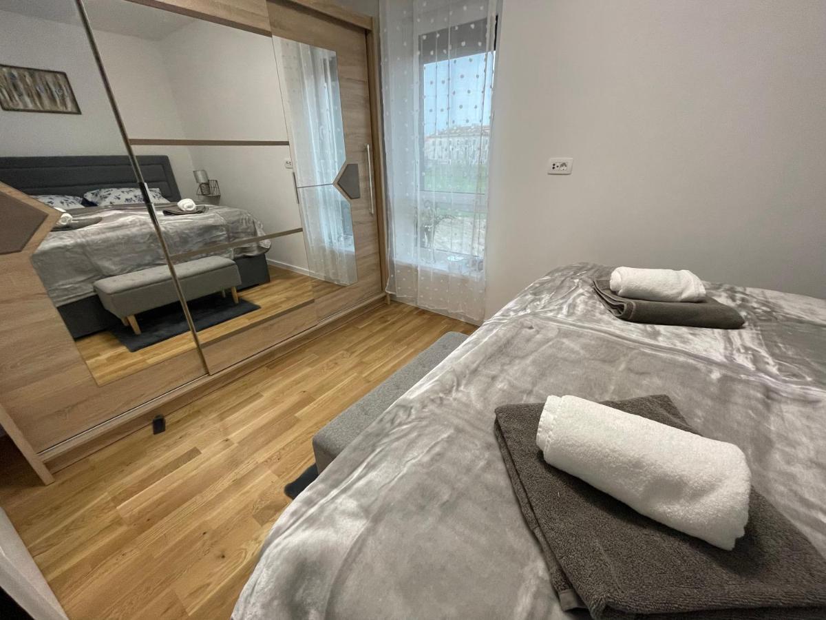 Apartman Nebo - Pogled Na Stari Grad I Minizoo Besplatne Ulaznice - Free Tickets Ðurđevac Esterno foto